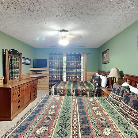 Above The Clouds, 4 Bedrooms, Pool Access, Private, Gaming, Sleeps 16 Gatlinburg Eksteriør billede