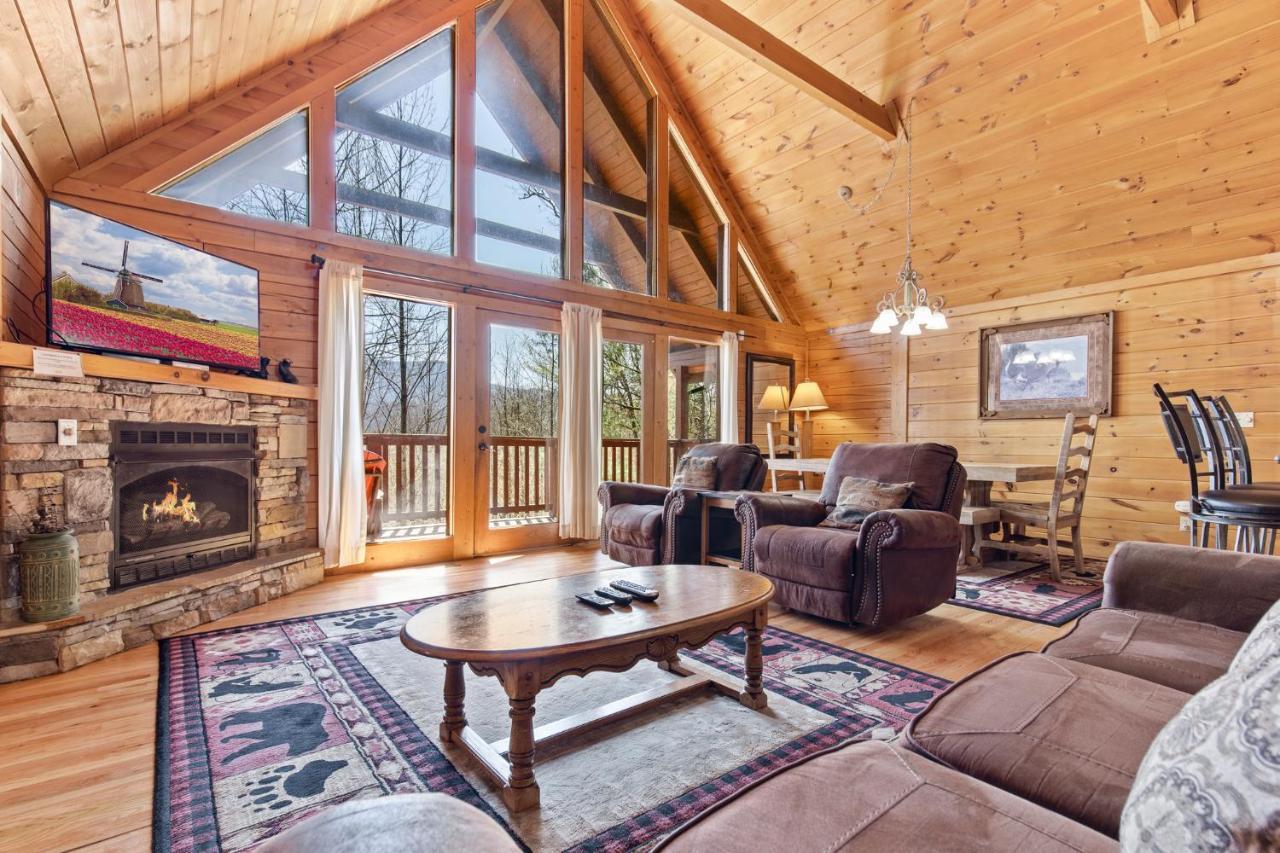 Above The Clouds, 4 Bedrooms, Pool Access, Private, Gaming, Sleeps 16 Gatlinburg Eksteriør billede