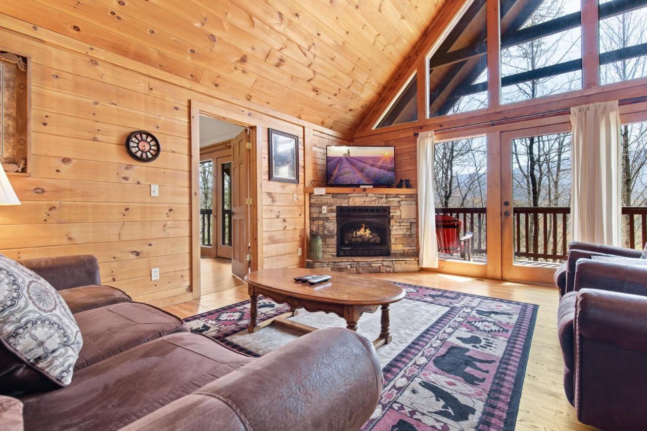 Above The Clouds, 4 Bedrooms, Pool Access, Private, Gaming, Sleeps 16 Gatlinburg Eksteriør billede