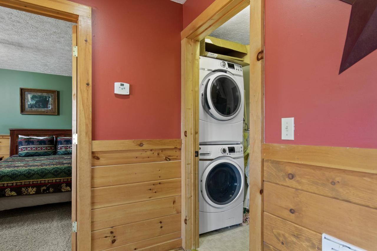 Above The Clouds, 4 Bedrooms, Pool Access, Private, Gaming, Sleeps 16 Gatlinburg Eksteriør billede
