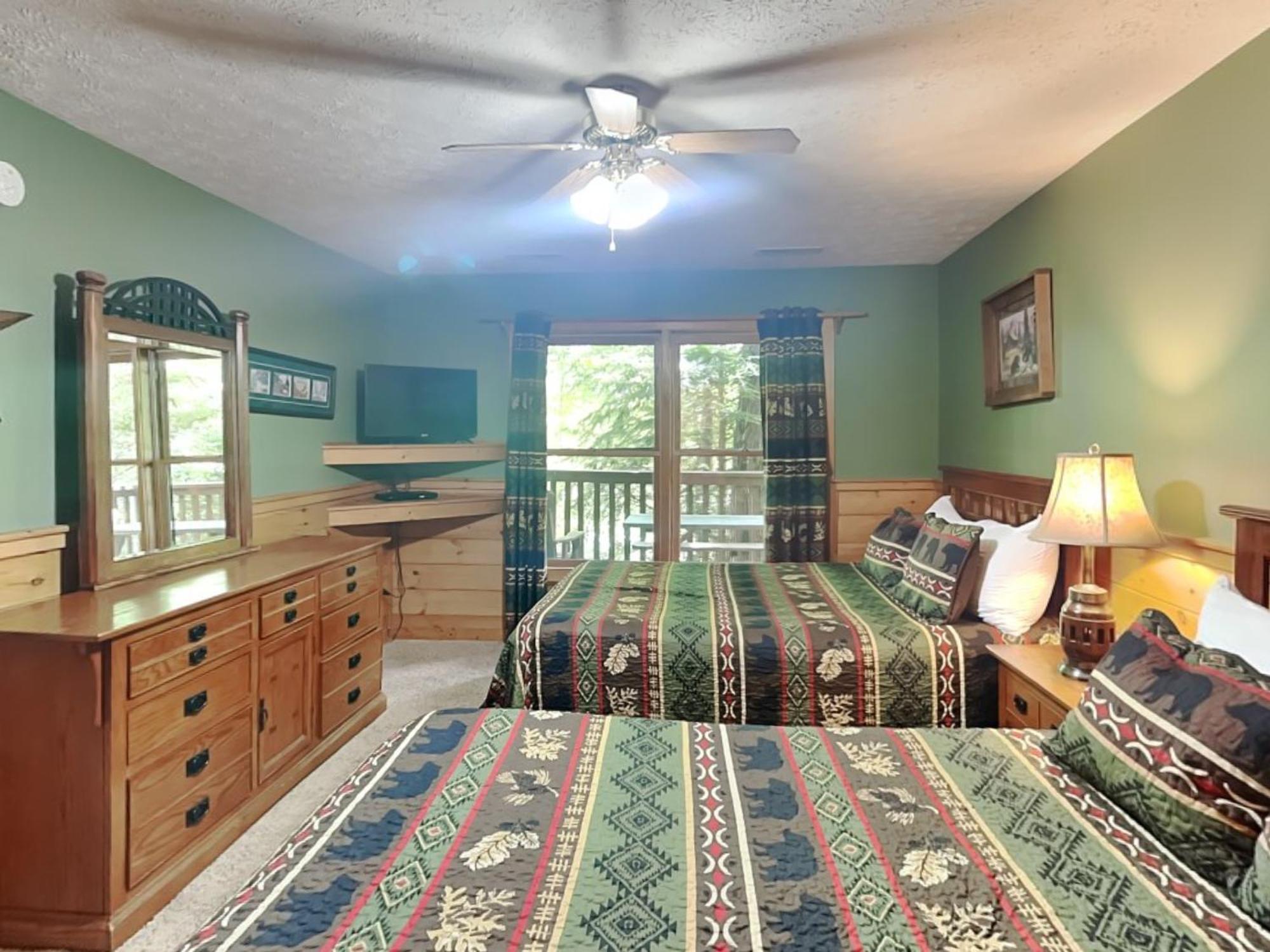 Above The Clouds, 4 Bedrooms, Pool Access, Private, Gaming, Sleeps 16 Gatlinburg Eksteriør billede